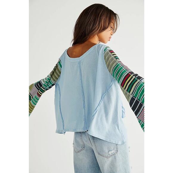 We The Free Maxwell Blue hippie Thermal Tee Long Bell Statement Sleeves Sz Large - Picture 2 of 14